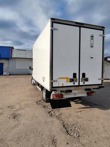 Белый Мерседес Sprinter, объемом двигателя 2.99 л и пробегом 356 тыс. км за 25000 $, фото 8 на Automoto.ua