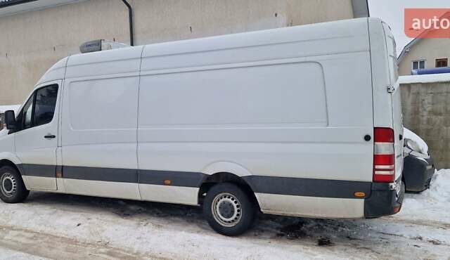 Белый Мерседес Sprinter, объемом двигателя 2.14 л и пробегом 291 тыс. км за 28500 $, фото 3 на Automoto.ua