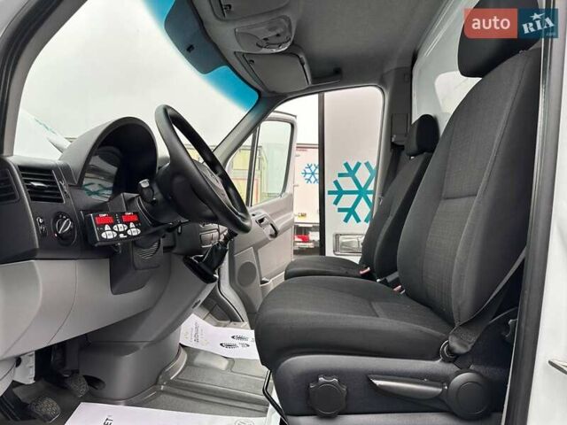 Белый Мерседес Sprinter, объемом двигателя 2.2 л и пробегом 194 тыс. км за 21800 $, фото 36 на Automoto.ua