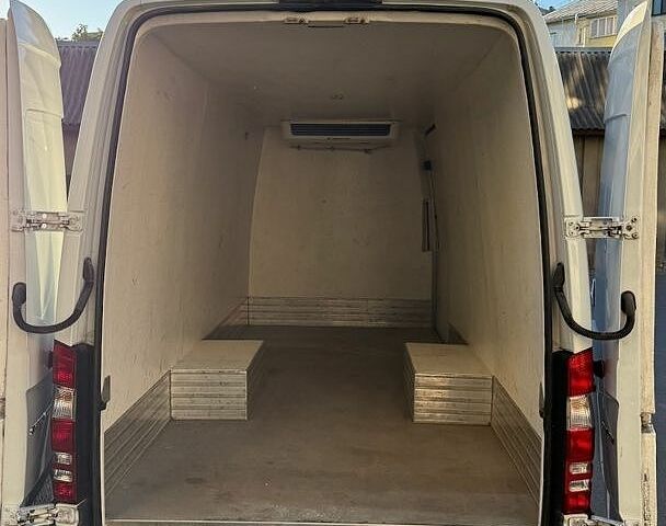 Білий Мерседес Sprinter, об'ємом двигуна 3 л та пробігом 566 тис. км за 32000 $, фото 6 на Automoto.ua