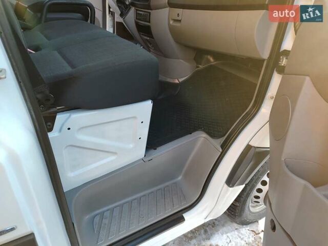 Белый Мерседес Sprinter, объемом двигателя 0 л и пробегом 380 тыс. км за 30900 $, фото 27 на Automoto.ua