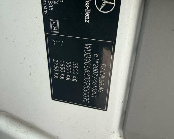 Білий Мерседес Sprinter, об'ємом двигуна 2.1 л та пробігом 369 тис. км за 19700 $, фото 11 на Automoto.ua