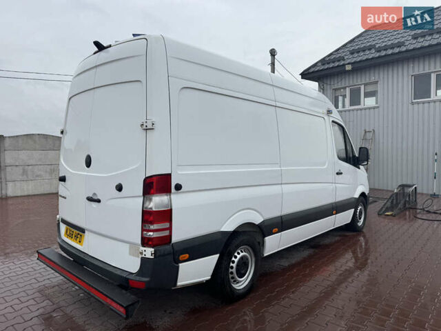 Білий Мерседес Sprinter, об'ємом двигуна 2.1 л та пробігом 369 тис. км за 19700 $, фото 3 на Automoto.ua