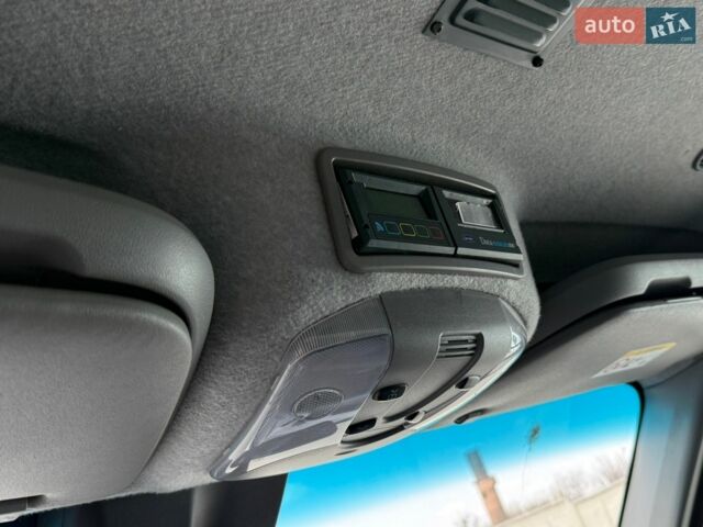 Білий Мерседес Sprinter, об'ємом двигуна 3 л та пробігом 280 тис. км за 30950 $, фото 30 на Automoto.ua
