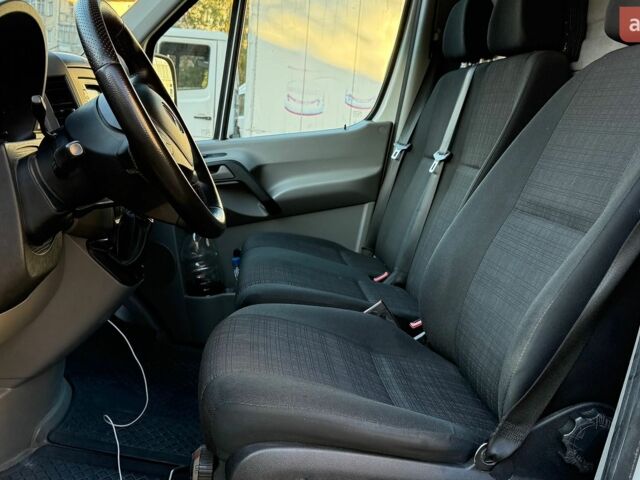 Білий Мерседес Sprinter, об'ємом двигуна 3 л та пробігом 566 тис. км за 32000 $, фото 21 на Automoto.ua