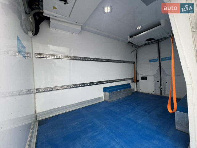 Білий Мерседес Sprinter, об'ємом двигуна 2.1 л та пробігом 369 тис. км за 19700 $, фото 8 на Automoto.ua