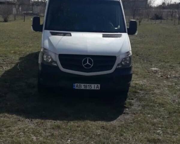 Білий Мерседес Sprinter, об'ємом двигуна 2.14 л та пробігом 300 тис. км за 10000 $, фото 4 на Automoto.ua