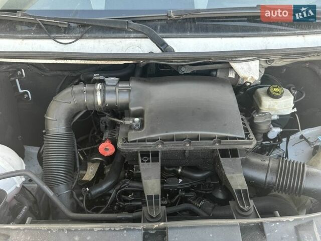 Белый Мерседес Sprinter, объемом двигателя 2.14 л и пробегом 292 тыс. км за 25000 $, фото 1 на Automoto.ua