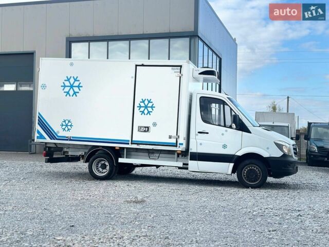 Белый Мерседес Sprinter, объемом двигателя 2.2 л и пробегом 185 тыс. км за 26900 $, фото 1 на Automoto.ua