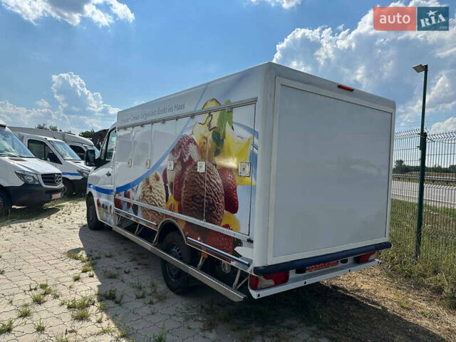 Белый Мерседес Sprinter, объемом двигателя 2.2 л и пробегом 380 тыс. км за 24552 $, фото 6 на Automoto.ua