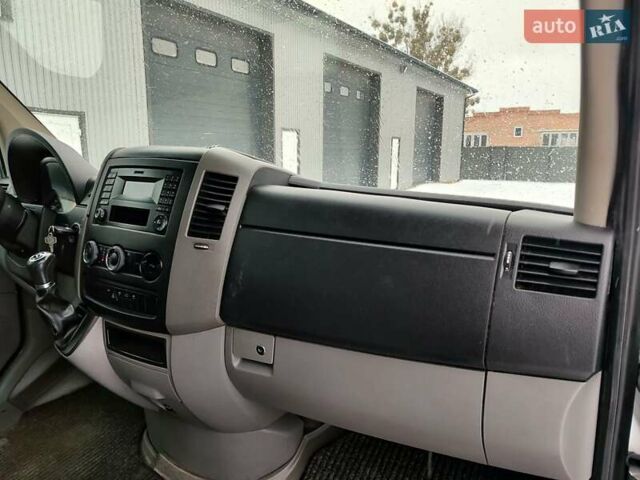 Белый Мерседес Sprinter, объемом двигателя 2.1 л и пробегом 350 тыс. км за 25900 $, фото 22 на Automoto.ua