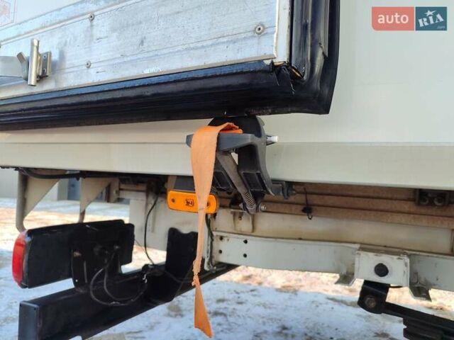 Белый Мерседес Sprinter, объемом двигателя 0 л и пробегом 380 тыс. км за 30900 $, фото 26 на Automoto.ua