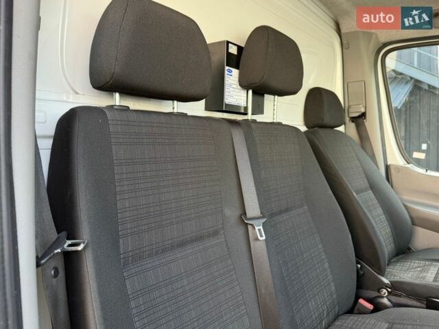 Белый Мерседес Sprinter, объемом двигателя 2.2 л и пробегом 320 тыс. км за 24950 $, фото 35 на Automoto.ua