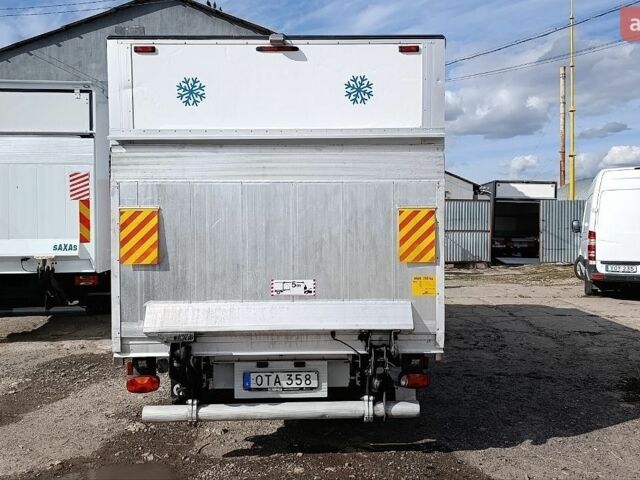 Белый Мерседес Sprinter, объемом двигателя 2.2 л и пробегом 251 тыс. км за 23750 $, фото 15 на Automoto.ua