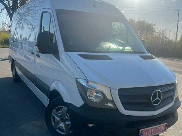 Белый Мерседес Sprinter, объемом двигателя 0 л и пробегом 460 тыс. км за 19000 $, фото 1 на Automoto.ua