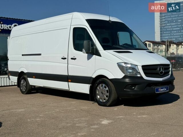 Белый Мерседес Sprinter, объемом двигателя 2.14 л и пробегом 283 тыс. км за 19500 $, фото 27 на Automoto.ua