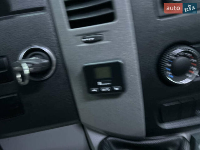 Белый Мерседес Sprinter, объемом двигателя 2.2 л и пробегом 175 тыс. км за 20500 $, фото 48 на Automoto.ua