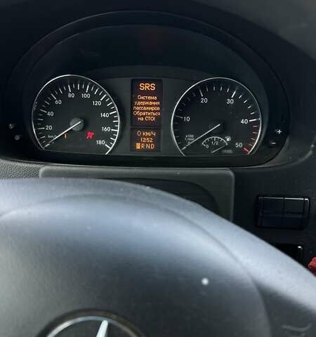 Белый Мерседес Sprinter, объемом двигателя 2.14 л и пробегом 320 тыс. км за 35191 $, фото 7 на Automoto.ua
