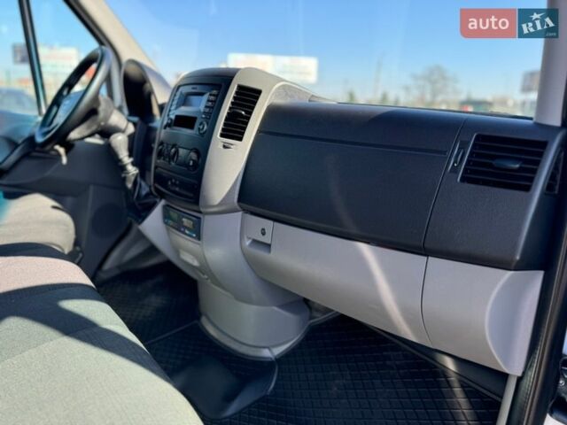 Белый Мерседес Sprinter, объемом двигателя 2.14 л и пробегом 283 тыс. км за 19500 $, фото 36 на Automoto.ua