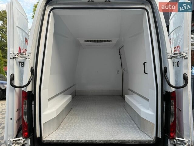 Белый Мерседес Sprinter, объемом двигателя 2.2 л и пробегом 330 тыс. км за 24500 $, фото 16 на Automoto.ua