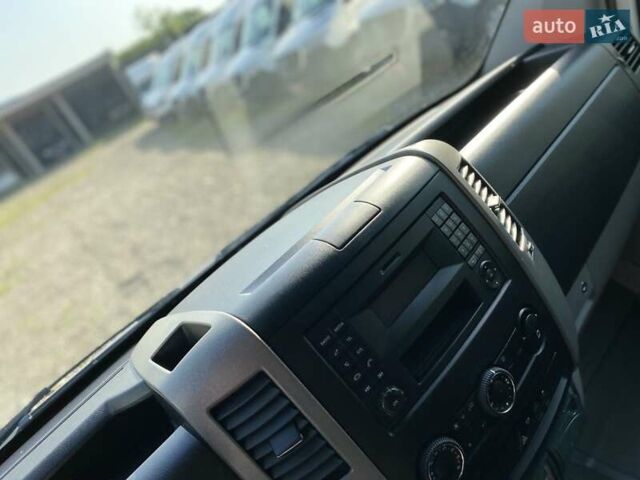Белый Мерседес Sprinter, объемом двигателя 2.2 л и пробегом 175 тыс. км за 21950 $, фото 58 на Automoto.ua