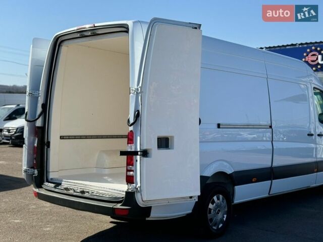 Белый Мерседес Sprinter, объемом двигателя 2.14 л и пробегом 283 тыс. км за 19500 $, фото 81 на Automoto.ua