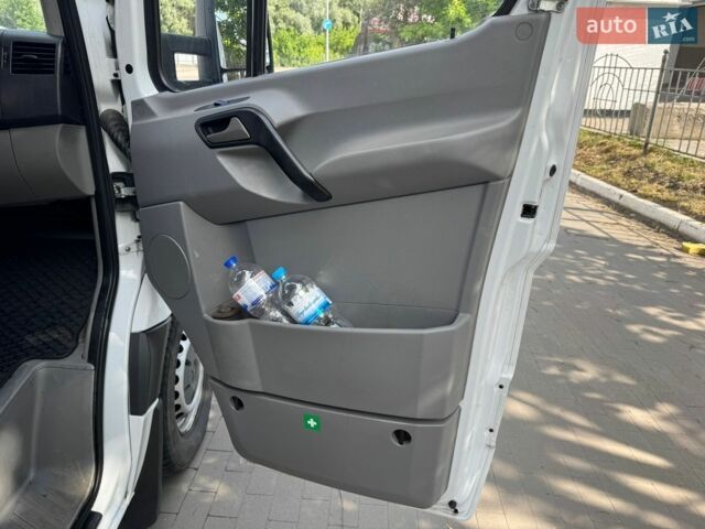 Белый Мерседес Sprinter, объемом двигателя 2.14 л и пробегом 300 тыс. км за 24000 $, фото 23 на Automoto.ua