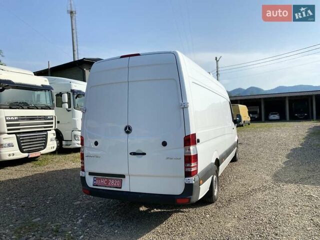 Белый Мерседес Sprinter, объемом двигателя 2.2 л и пробегом 175 тыс. км за 21950 $, фото 16 на Automoto.ua