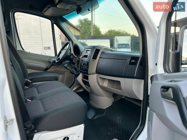Білий Мерседес Sprinter, об'ємом двигуна 2.2 л та пробігом 210 тис. км за 21550 $, фото 37 на Automoto.ua
