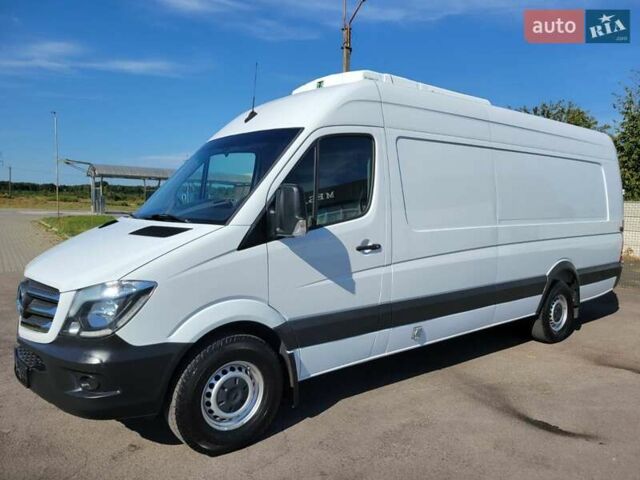 Белый Мерседес Sprinter, объемом двигателя 3 л и пробегом 311 тыс. км за 31800 $, фото 5 на Automoto.ua