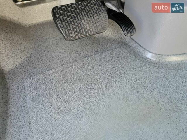 Белый Мерседес Sprinter, объемом двигателя 3 л и пробегом 311 тыс. км за 31900 $, фото 36 на Automoto.ua