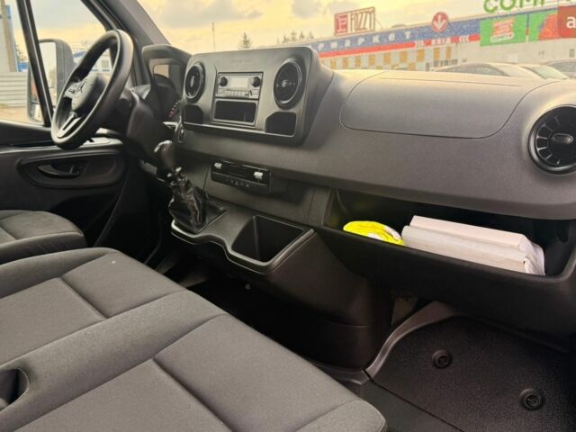 Білий Мерседес Sprinter, об'ємом двигуна 2.2 л та пробігом 238 тис. км за 31500 $, фото 35 на Automoto.ua