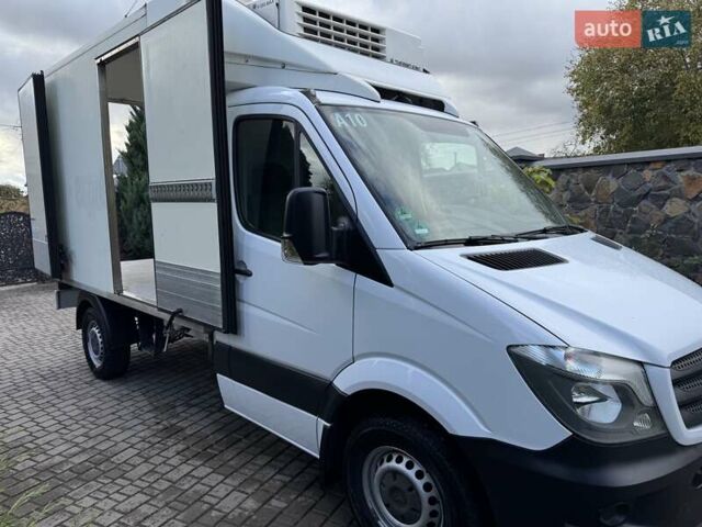 Белый Мерседес Sprinter, объемом двигателя 2.2 л и пробегом 296 тыс. км за 19500 $, фото 7 на Automoto.ua