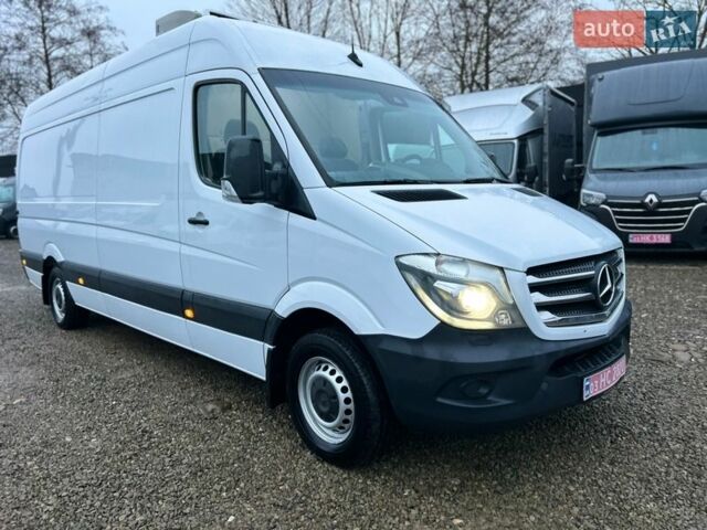Белый Мерседес Sprinter, объемом двигателя 2.2 л и пробегом 175 тыс. км за 25450 $, фото 57 на Automoto.ua