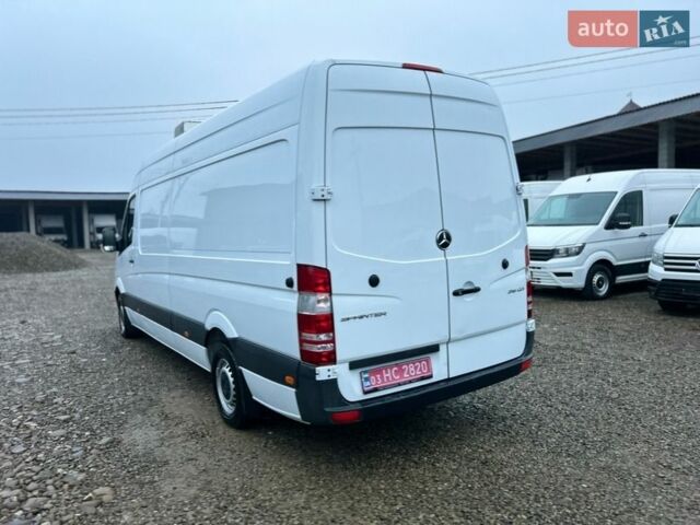 Белый Мерседес Sprinter, объемом двигателя 2.2 л и пробегом 175 тыс. км за 25450 $, фото 8 на Automoto.ua