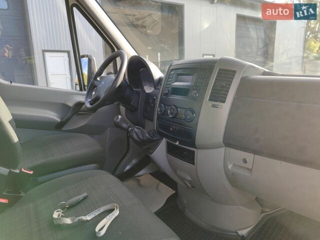 Білий Мерседес Sprinter, об'ємом двигуна 2.2 л та пробігом 265 тис. км за 23950 $, фото 16 на Automoto.ua