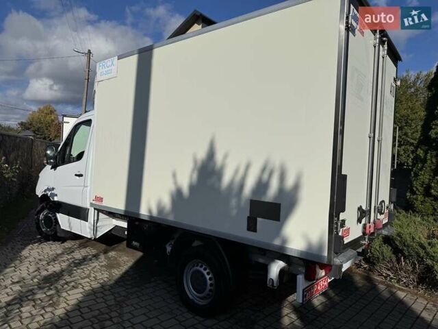 Белый Мерседес Sprinter, объемом двигателя 2.2 л и пробегом 296 тыс. км за 19500 $, фото 15 на Automoto.ua