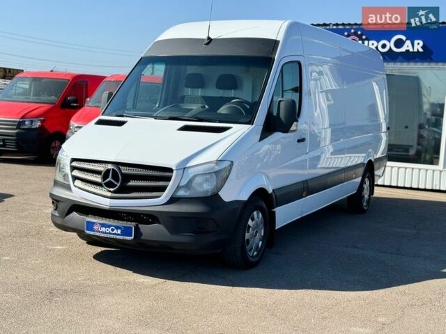 Белый Мерседес Sprinter, объемом двигателя 2.14 л и пробегом 283 тыс. км за 19500 $, фото 2 на Automoto.ua