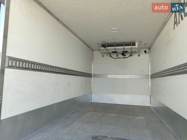 Белый Мерседес Sprinter, объемом двигателя 0 л и пробегом 281 тыс. км за 20700 $, фото 27 на Automoto.ua