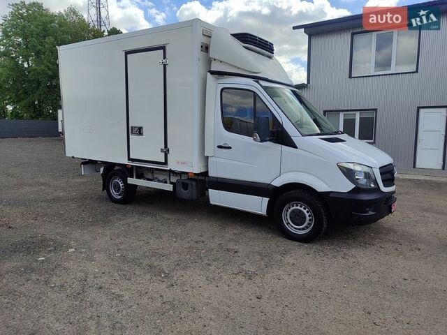 Белый Мерседес Sprinter, объемом двигателя 2.1 л и пробегом 270 тыс. км за 21600 $, фото 1 на Automoto.ua