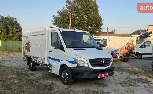 Белый Мерседес Sprinter, объемом двигателя 2.2 л и пробегом 180 тыс. км за 26900 $, фото 1 на Automoto.ua