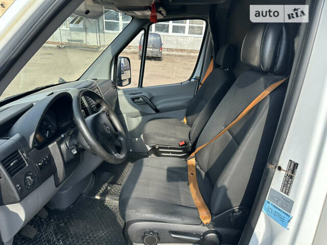 Білий Мерседес Sprinter, об'ємом двигуна 2.1 л та пробігом 600 тис. км за 17990 $, фото 1 на Automoto.ua