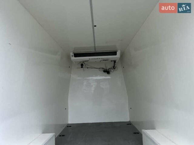 Белый Мерседес Sprinter, объемом двигателя 2.2 л и пробегом 175 тыс. км за 20500 $, фото 32 на Automoto.ua