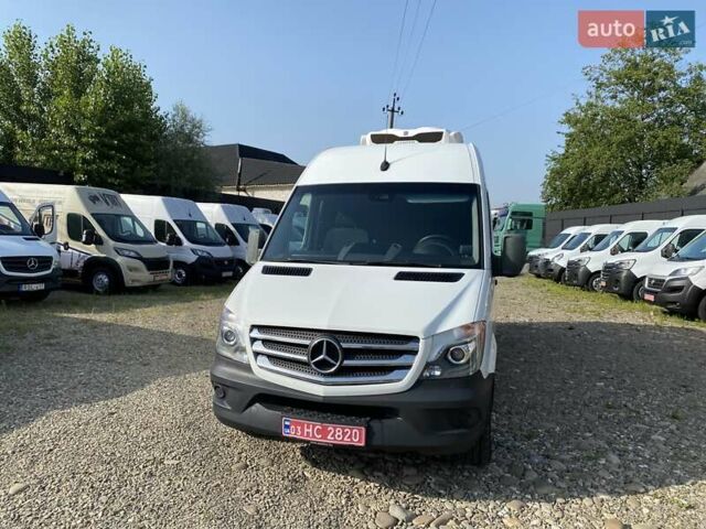 Белый Мерседес Sprinter, объемом двигателя 2.2 л и пробегом 175 тыс. км за 21950 $, фото 5 на Automoto.ua