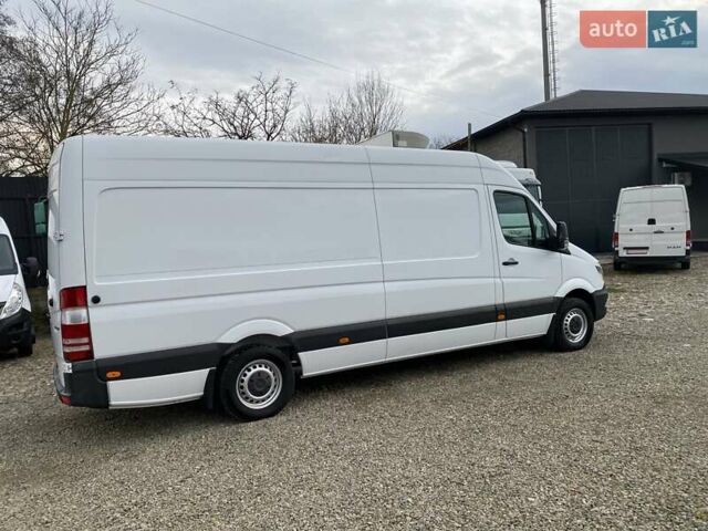 Белый Мерседес Sprinter, объемом двигателя 2.2 л и пробегом 170 тыс. км за 21450 $, фото 14 на Automoto.ua