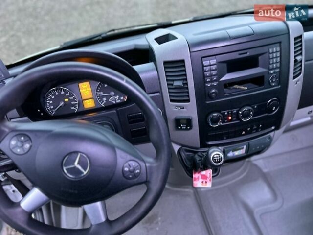 Белый Мерседес Sprinter, объемом двигателя 2.2 л и пробегом 175 тыс. км за 25450 $, фото 42 на Automoto.ua