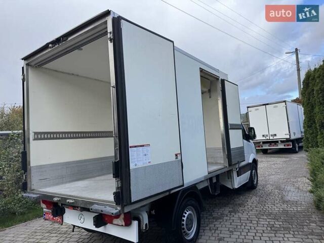 Белый Мерседес Sprinter, объемом двигателя 2.2 л и пробегом 296 тыс. км за 19500 $, фото 31 на Automoto.ua