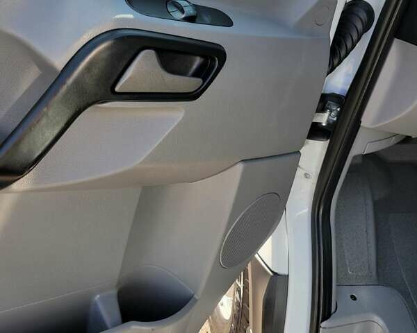 Білий Мерседес Sprinter, об'ємом двигуна 3 л та пробігом 311 тис. км за 31700 $, фото 37 на Automoto.ua
