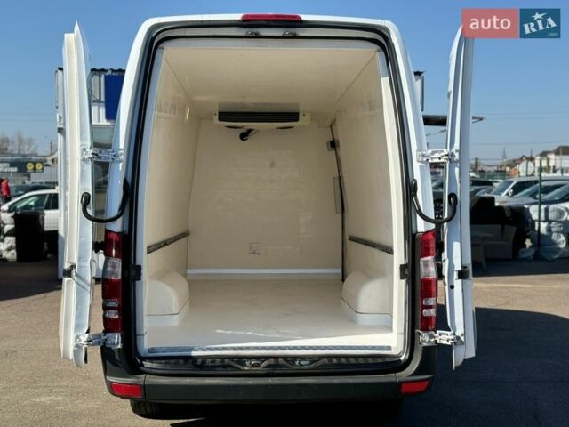 Белый Мерседес Sprinter, объемом двигателя 2.14 л и пробегом 283 тыс. км за 19500 $, фото 79 на Automoto.ua