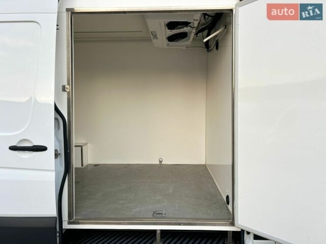 Білий Мерседес Sprinter, об'ємом двигуна 2.2 л та пробігом 210 тис. км за 21550 $, фото 32 на Automoto.ua